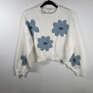Jessica Simpson Women’s Ivory Cropped Sweater Blue 3D Floral Appliqué Crew Neck